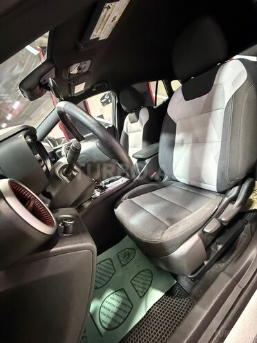 Chevrolet Trax-13