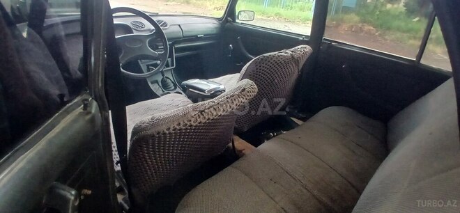 LADA (VAZ) 2106-8