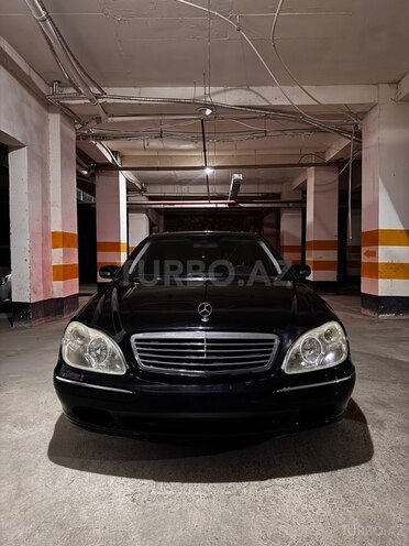 Mercedes S 320-1