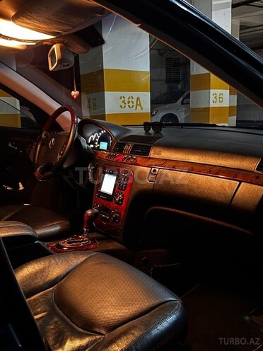 Mercedes S 320-13
