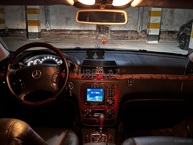 Mercedes S 320-12