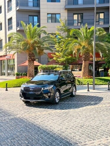 Kia Sorento-1