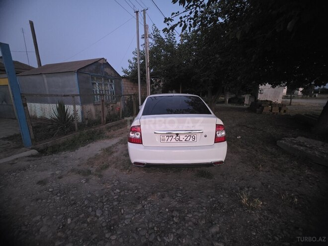LADA (VAZ) Priora-12
