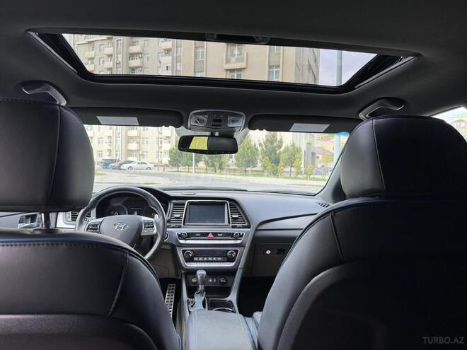 Hyundai Sonata-20