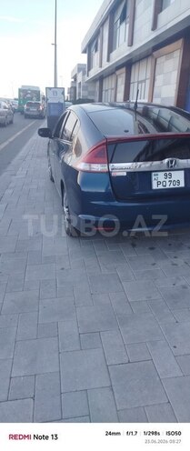 Honda Insight-3