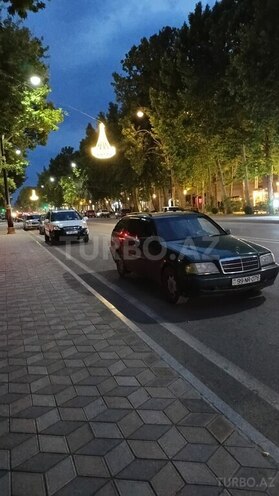 Mercedes C 220-6