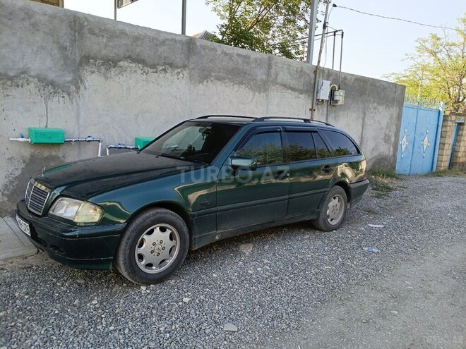 Mercedes C 220-9