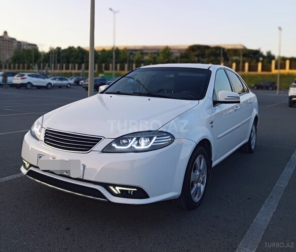 Daewoo Gentra-2