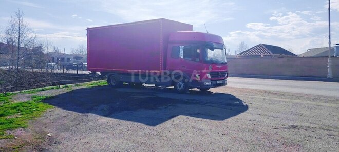 Mercedes Atego 818-4