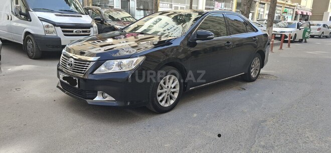 Toyota Camry-4