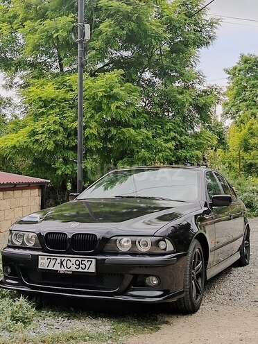 BMW 520-10