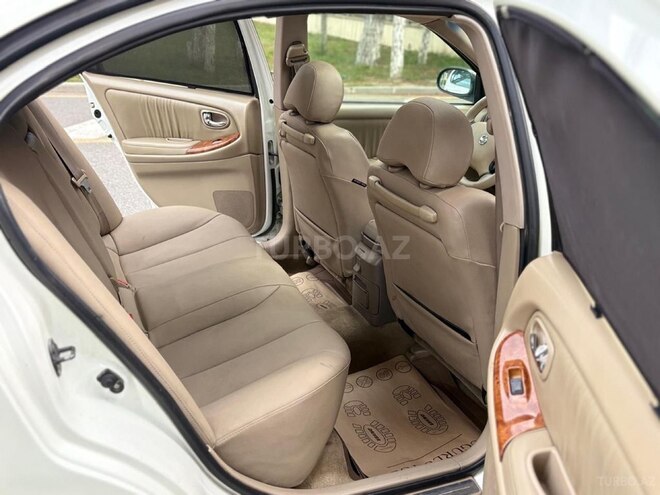 Nissan Maxima-10