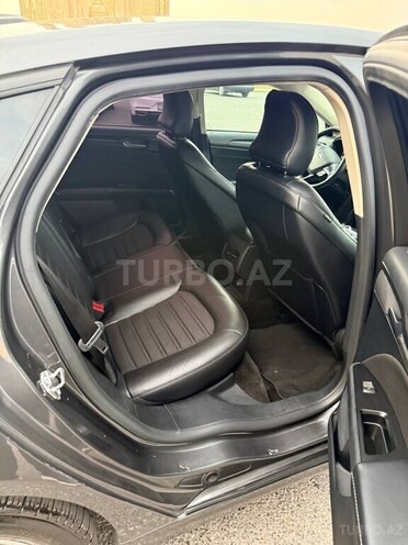 Ford Fusion (North America)-10