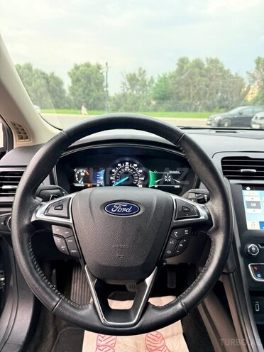 Ford Fusion (North America)-12