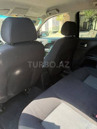 Ford Mondeo-4
