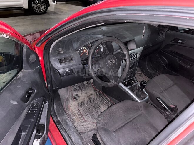 Opel Astra-11