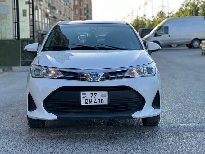 Toyota Corolla Fielder-1