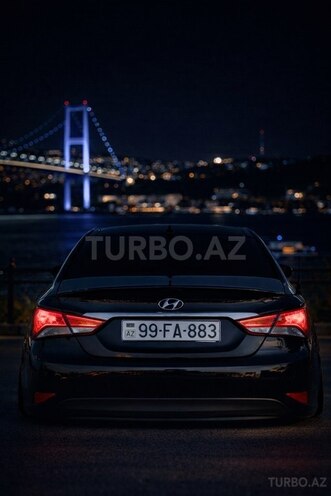 Hyundai Sonata-5