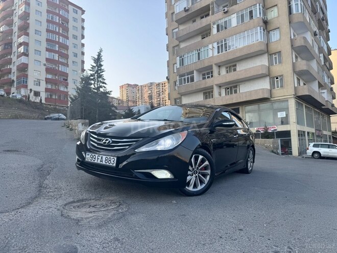 Hyundai Sonata-2