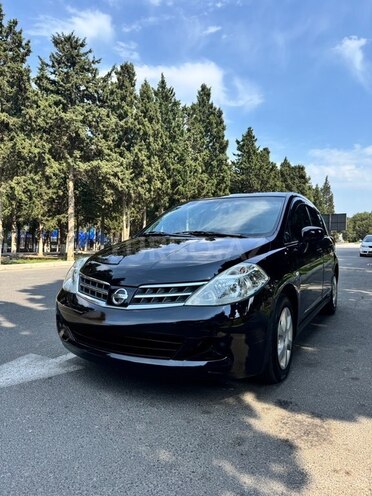 Nissan Tiida-7