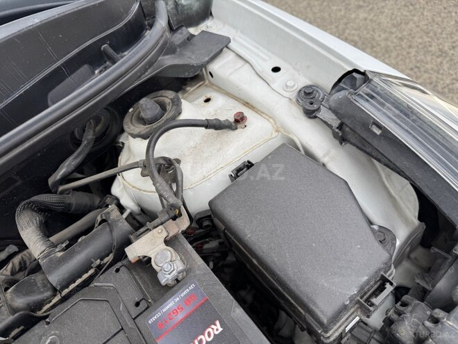 Hyundai Accent-9