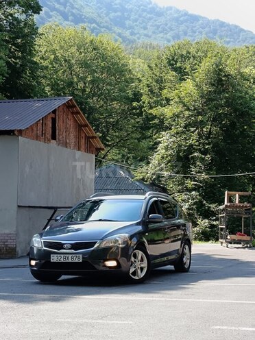 Kia Ceed SW-1