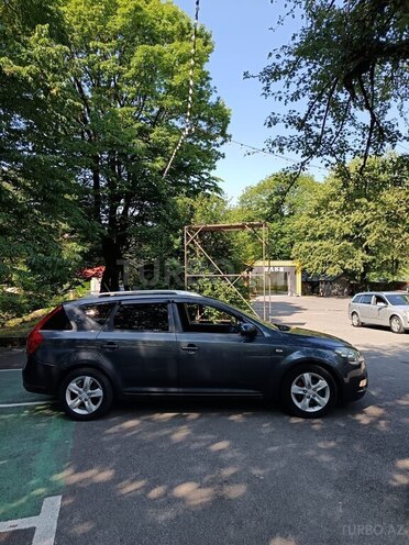 Kia Ceed SW-6
