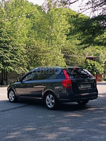 Kia Ceed SW-2