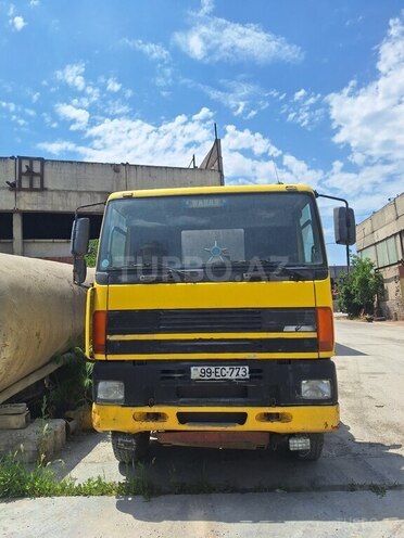 DAF 85 CF-1