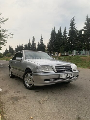 Mercedes C 220-4