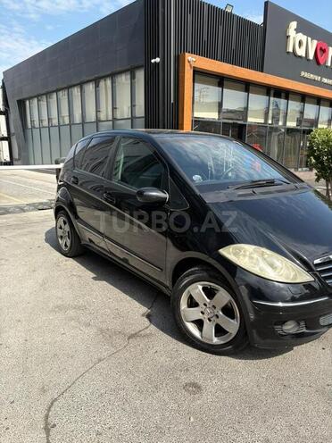 Mercedes A 170-4
