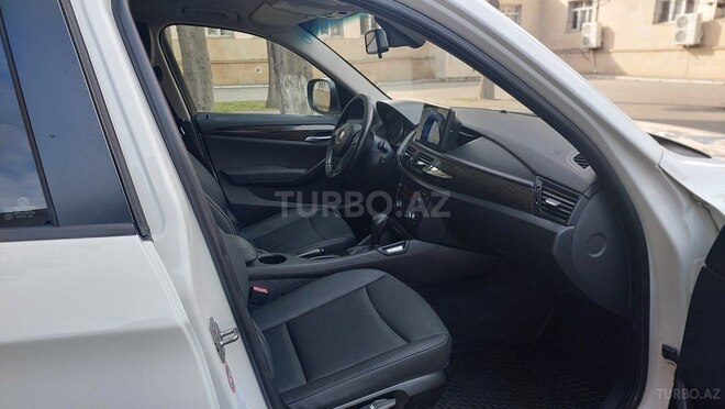 BMW X1-13