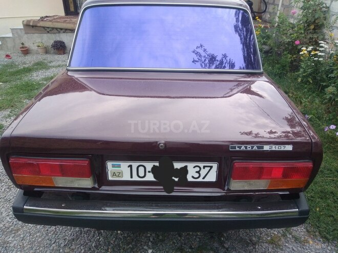 LADA (VAZ) 2107-4