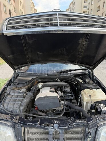 Mercedes C 180-6