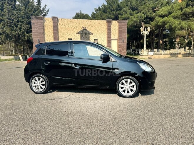 Mitsubishi Mirage-4