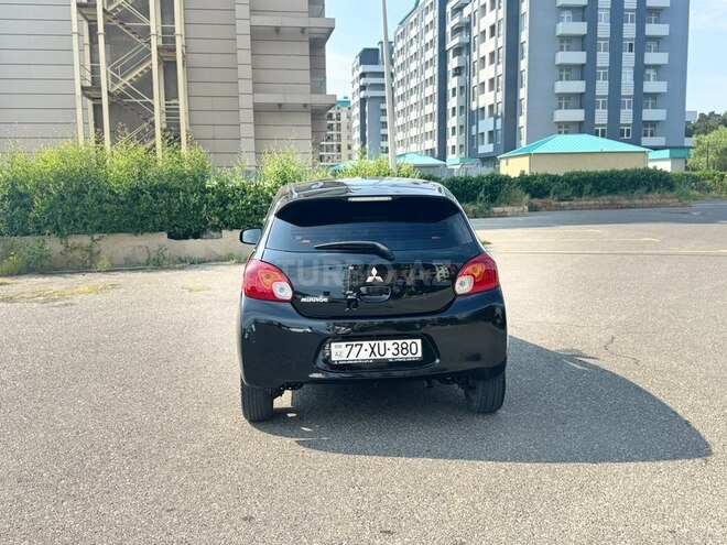 Mitsubishi Mirage-5