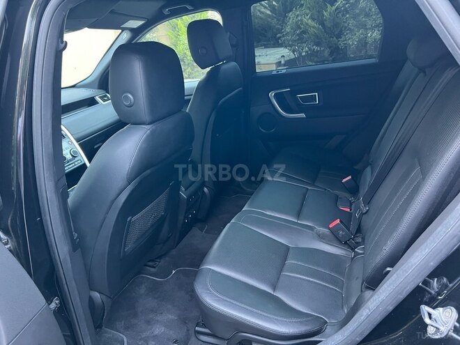 Land Rover Discovery Sport-12
