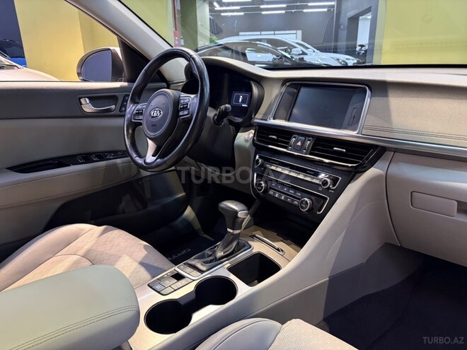 Kia Optima-18