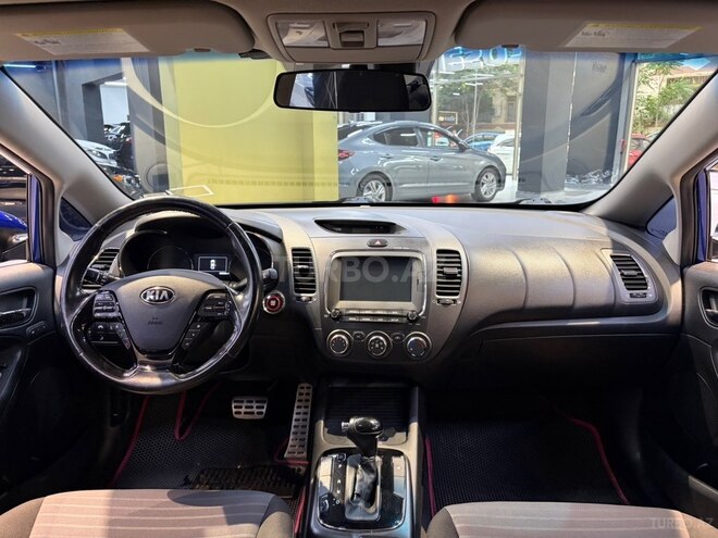 Kia Forte-13