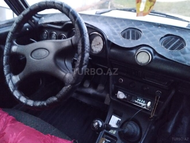 LADA (VAZ) 2106-6