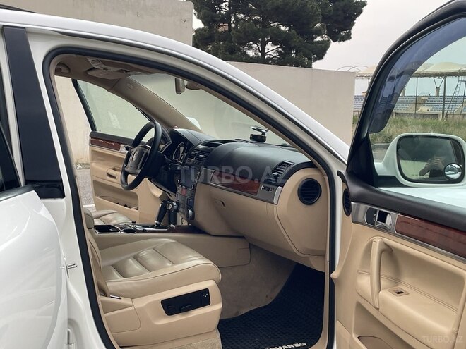 Volkswagen Touareg-19