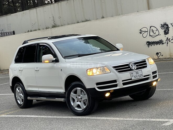 Volkswagen Touareg-2