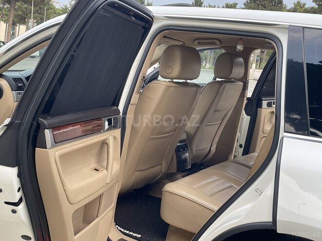Volkswagen Touareg-17