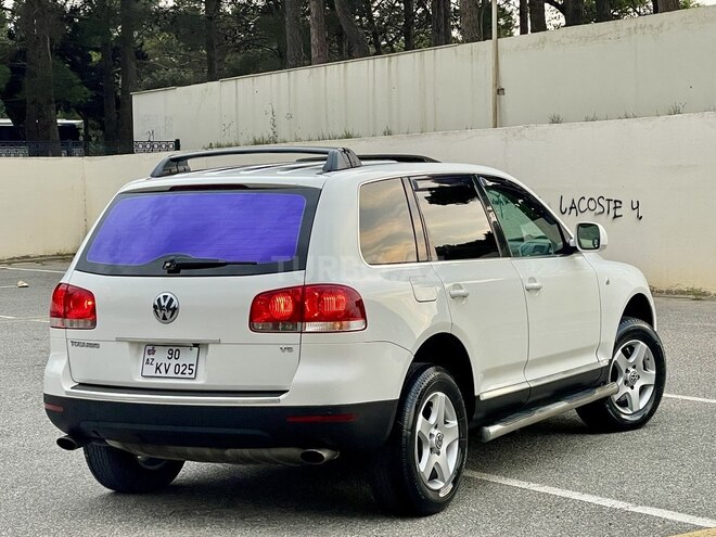 Volkswagen Touareg-11