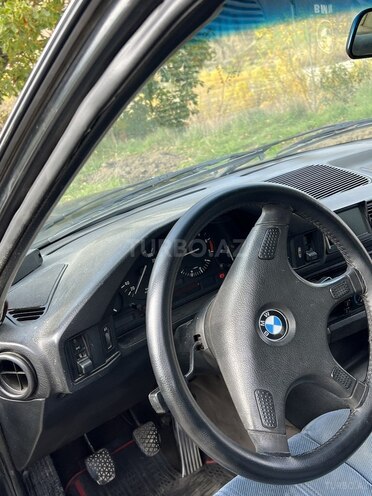BMW 520-5
