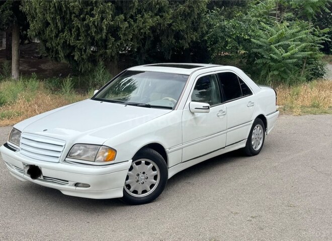 Mercedes C 230-6