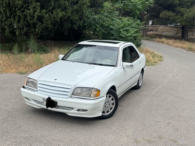 Mercedes C 230-1