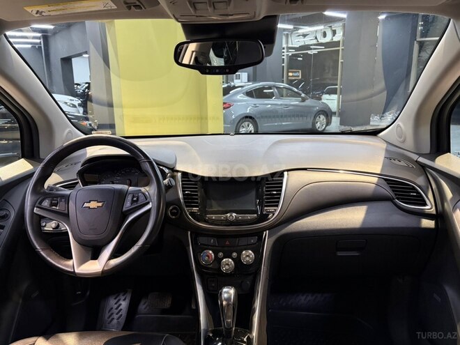 Chevrolet Trax-13