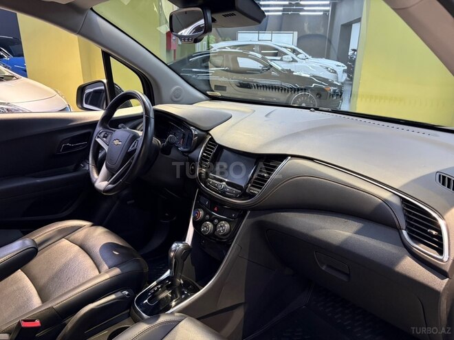 Chevrolet Trax-16
