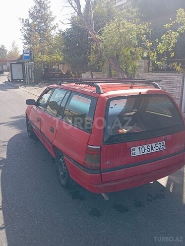 Opel Astra-3